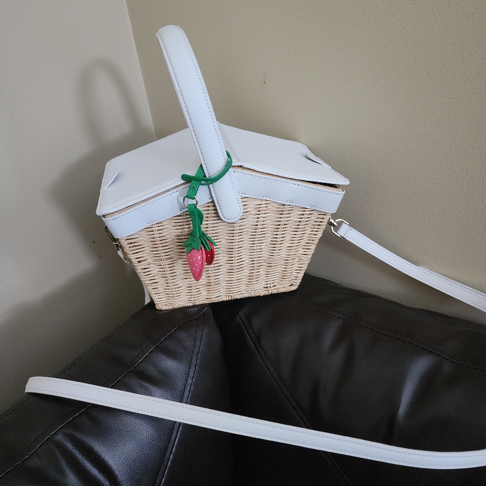 Kate Spade Novelty Picnic Basket purse